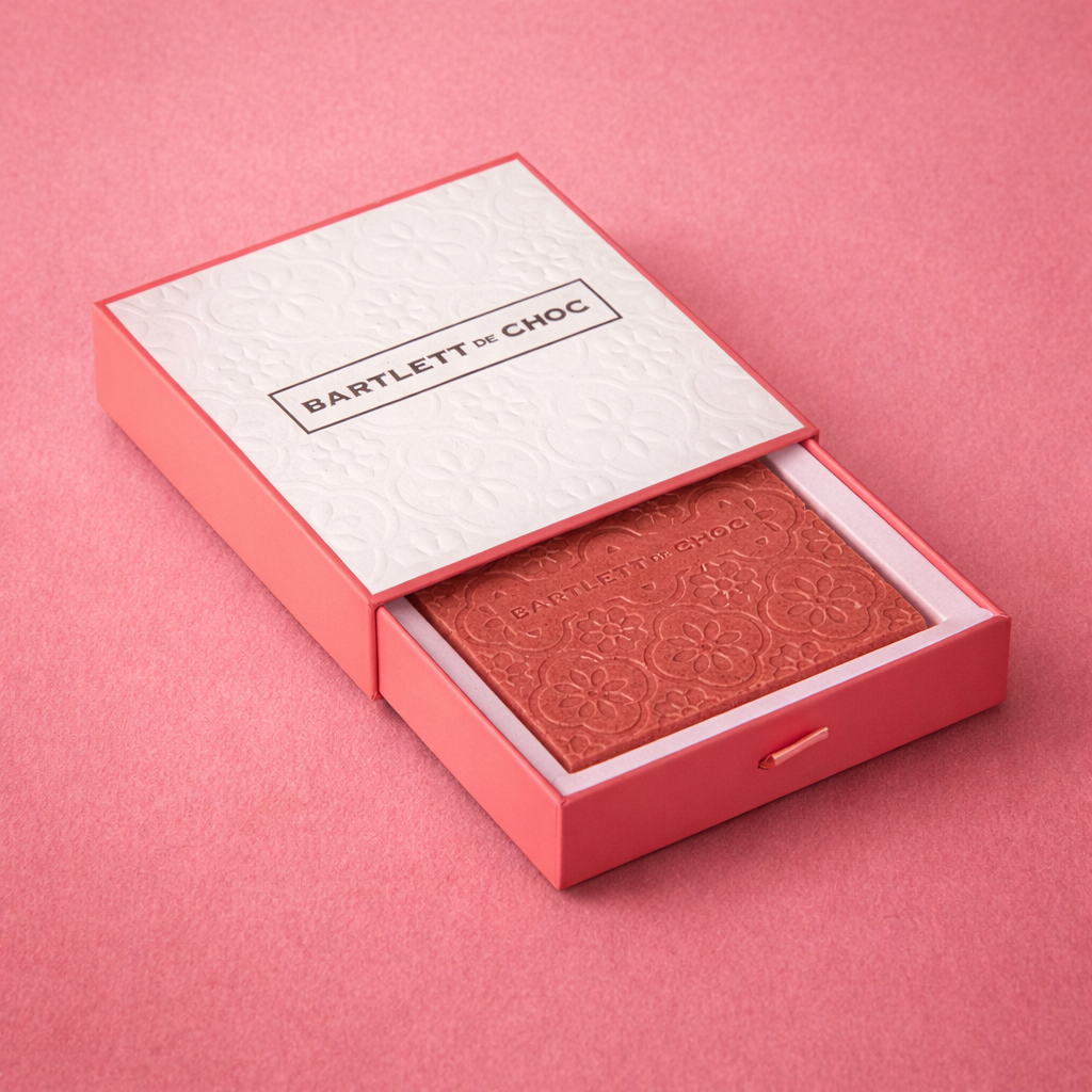 Berry Lovers. Strawberry & White Chocolate