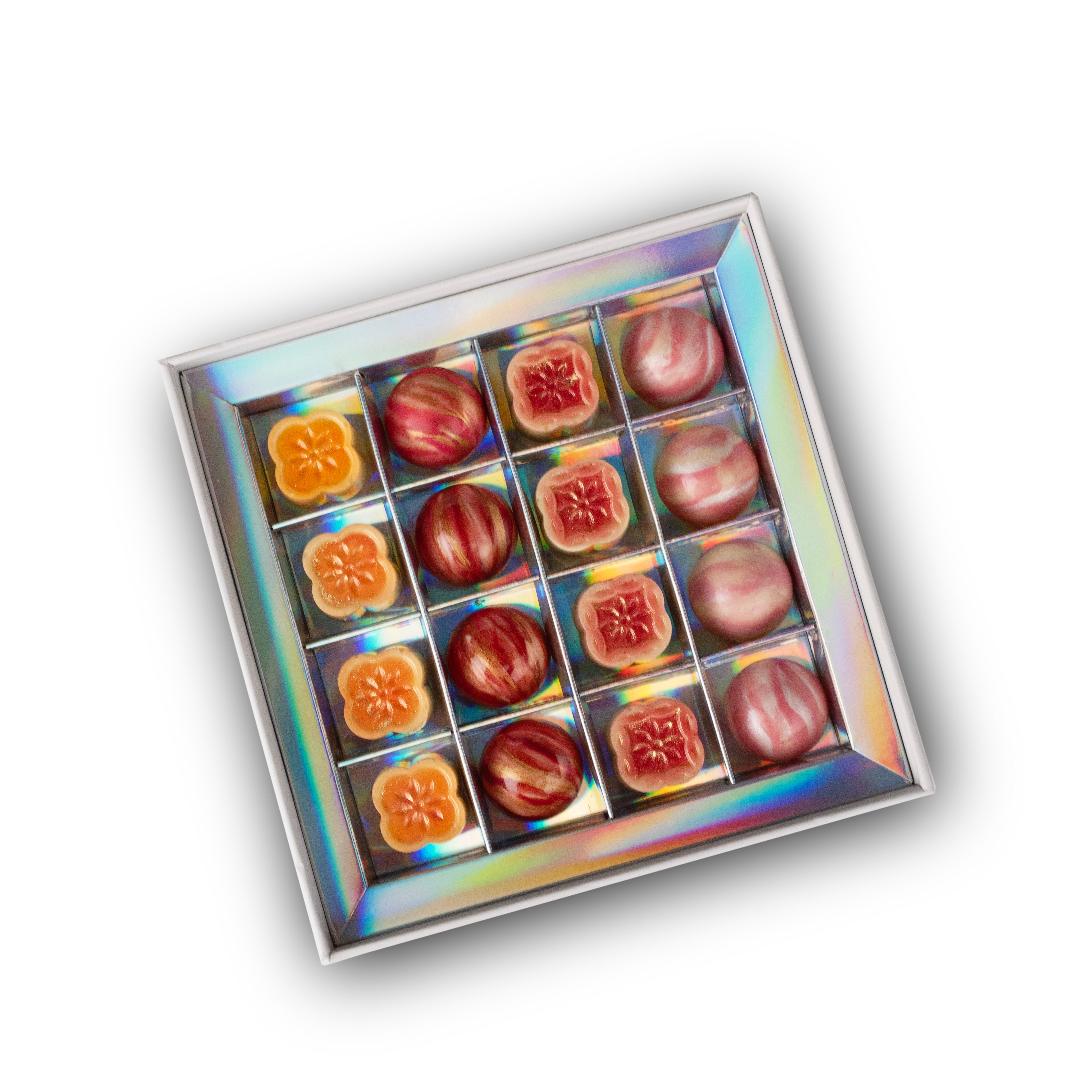 The classic 16. Quietly timeless. Softly made.