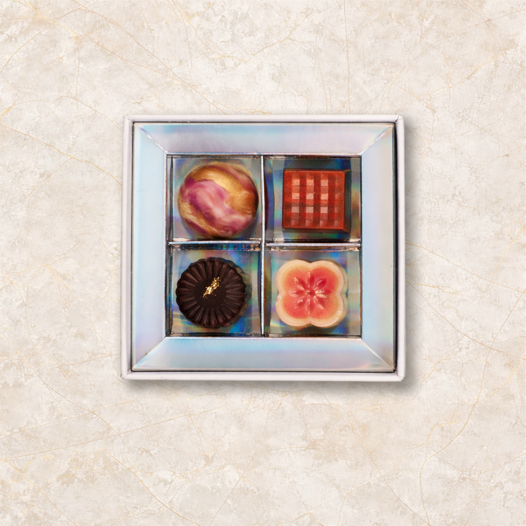 Symphony No.4, Notes in First Sight